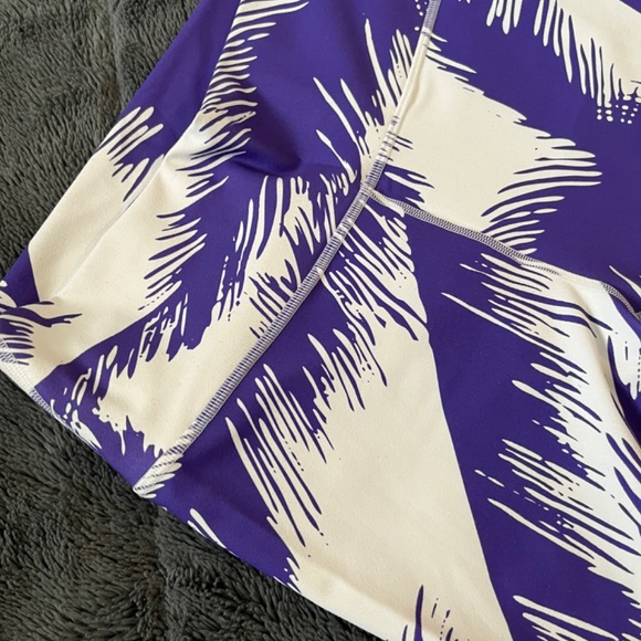 Fabletics leggings - Picture 2 of 4